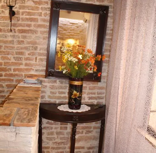 아파트 Da Angelica Old 2 *