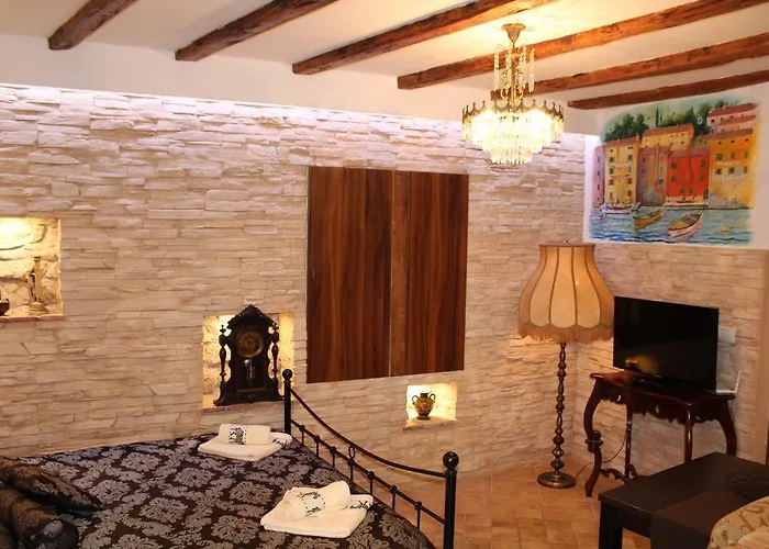 Da Angelica Old 2 * 로비니